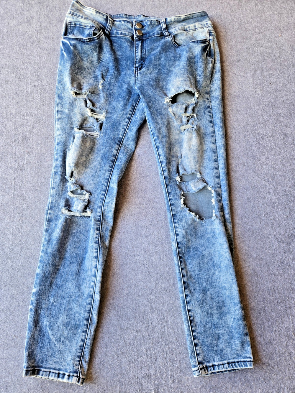 Flamingo Women's Jeans Distressed Mid Rise Skinny Stretch Size XL (32"x28")